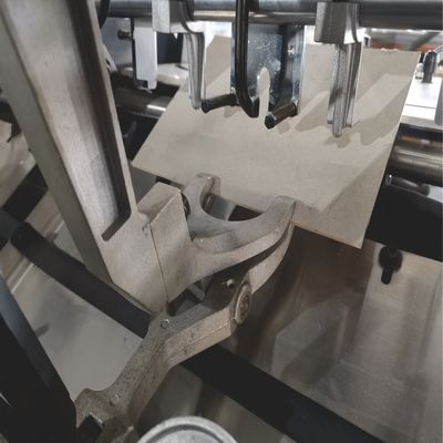 Máquina de recogida (estilo de abrazadera)