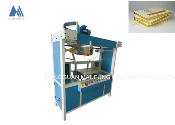 A4 tamaño Biblias Libros de oro de papel de aluminio de borde máquina de grabado en relieve MF-400C