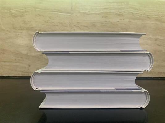 Semi-Automatic Notebook Binding Machine with 1.5kw Power 17 PCS/MIN Speed and 60mm Thickness for Soft Cover and Children Books