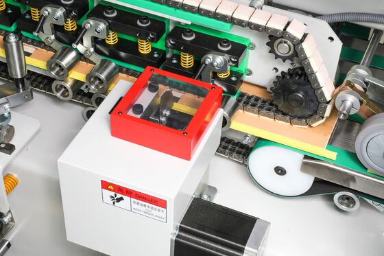Máquina de embalaje de papel trasero